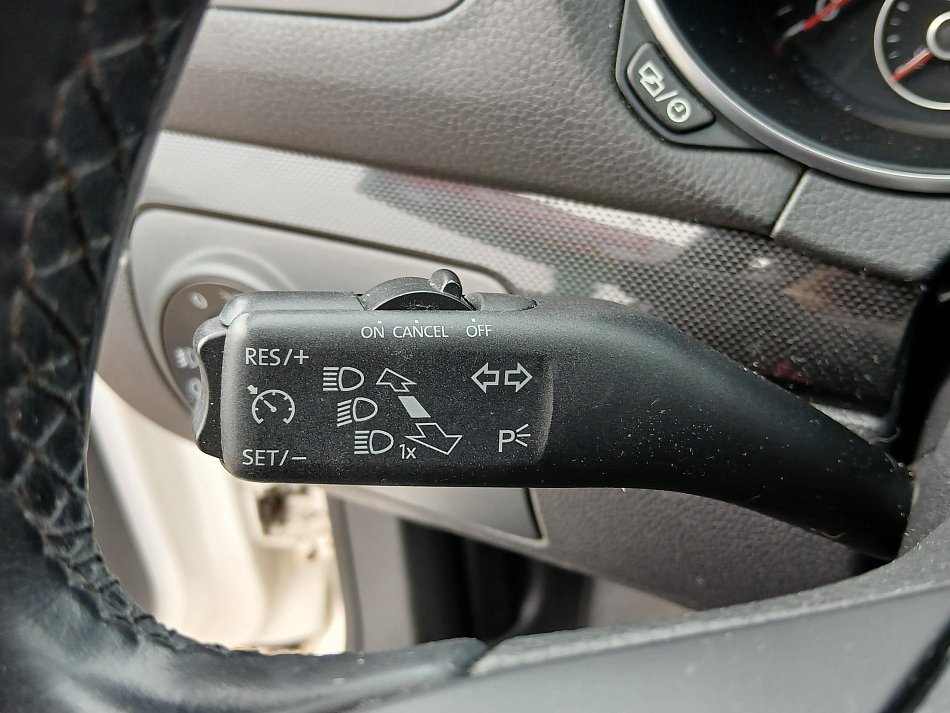 Volkswagen Golf 1.2TSi 