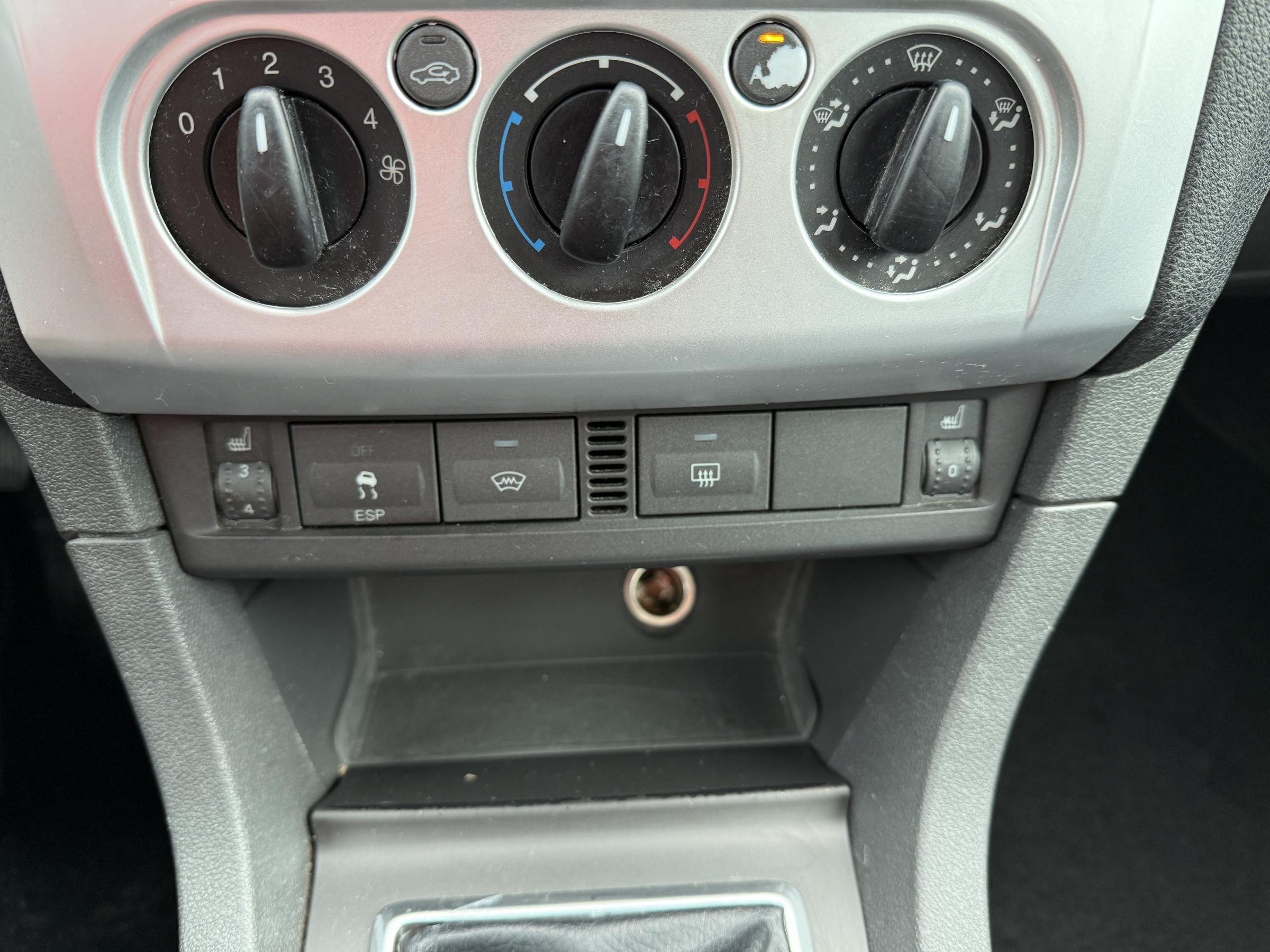 Ford Focus, 2005 - pohled č. 13