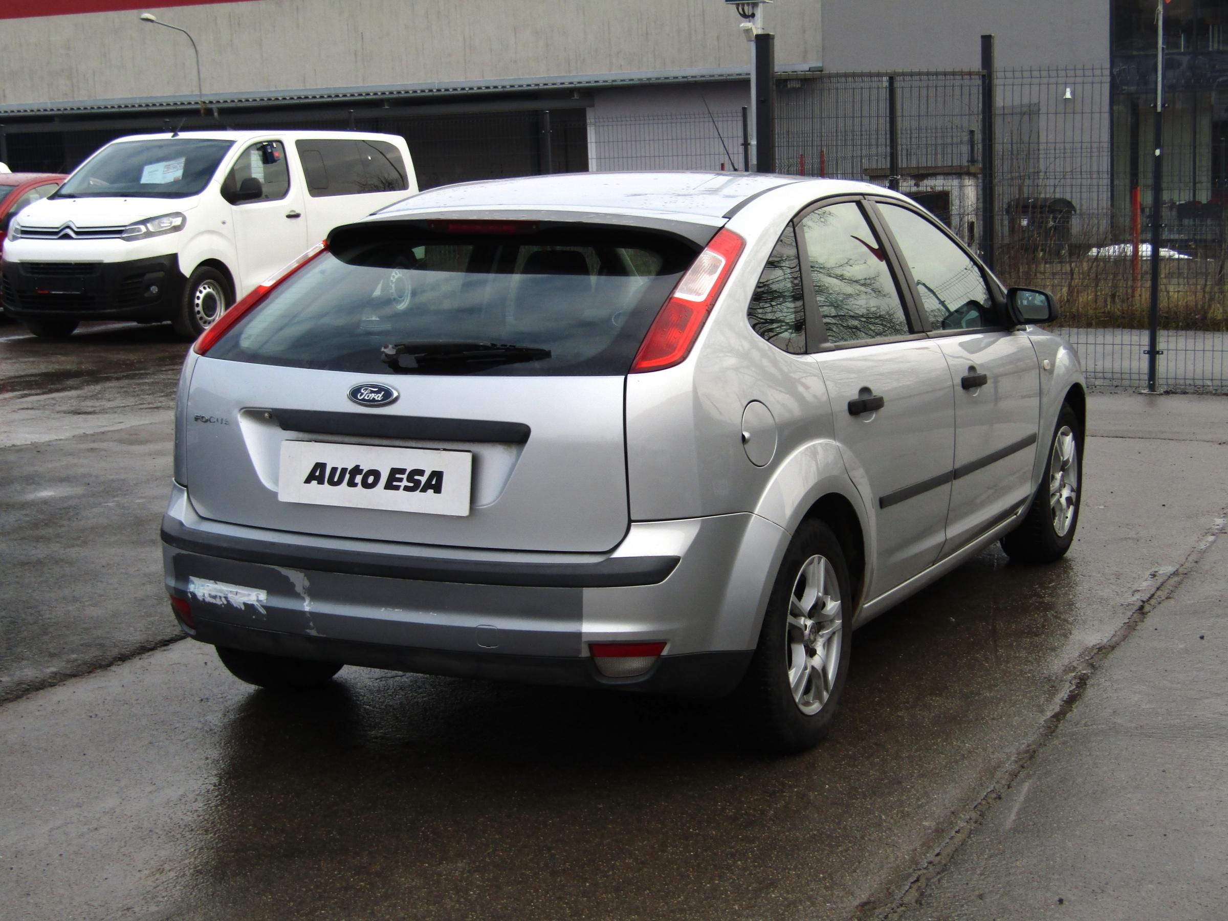 Ford Focus, 2005 - pohled č. 4