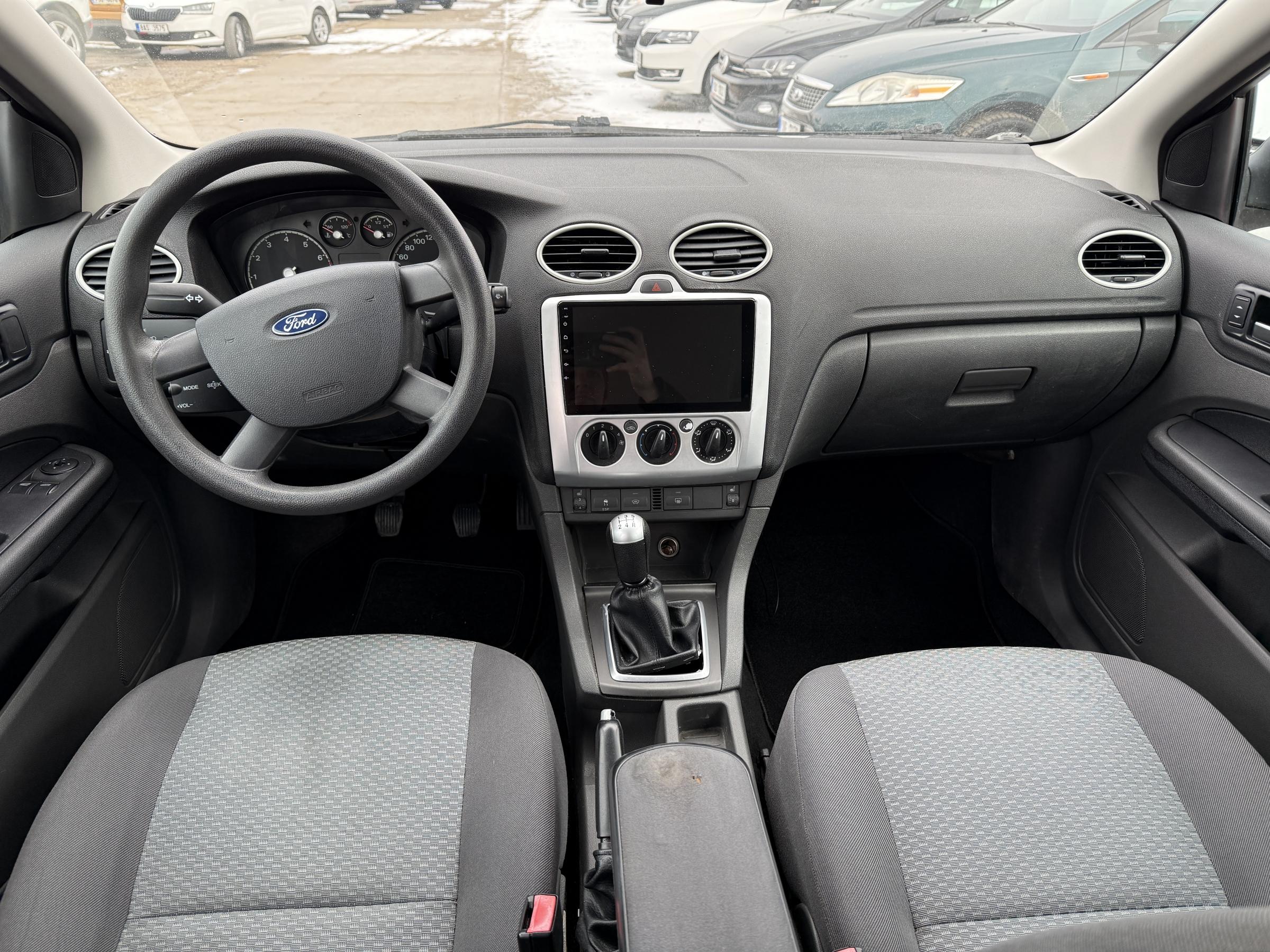 Ford Focus, 2005 - pohled č. 8