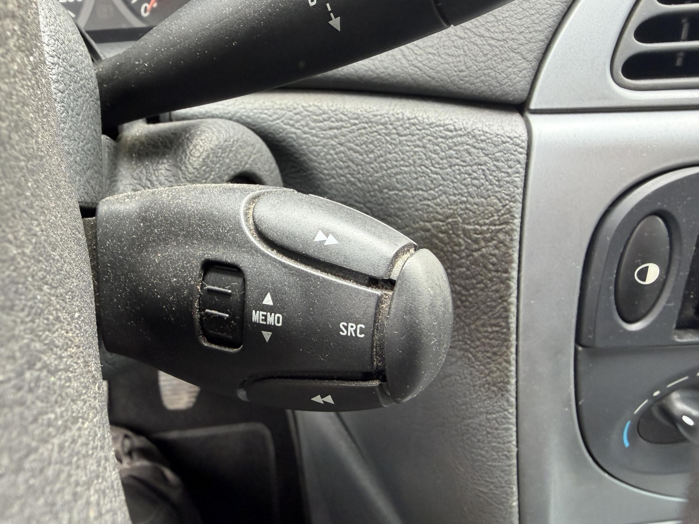 Citroën C5, 2004 - pohled č. 14