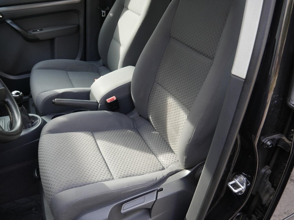 Volkswagen Touran 1.6i 