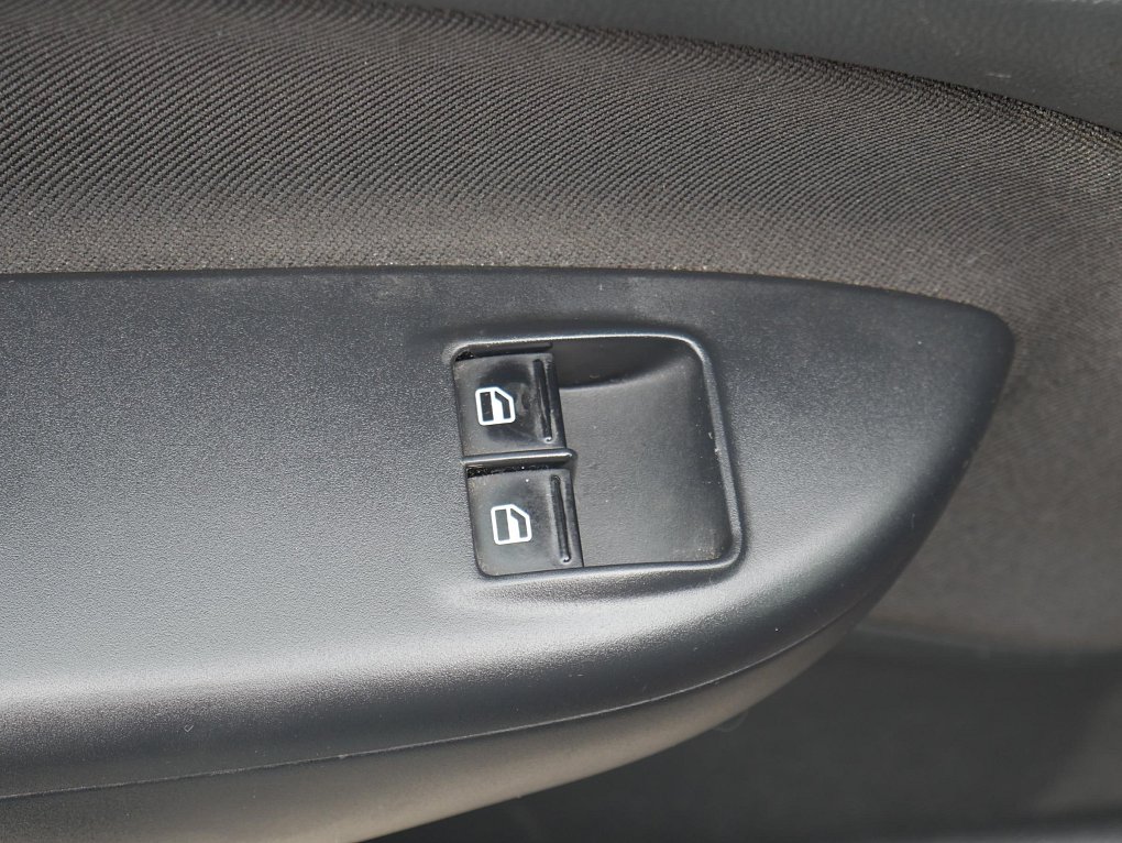 Škoda Octavia II 1.6 TDi Ambiente