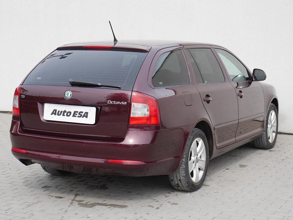 Škoda Octavia II 1.6 TDi Ambiente