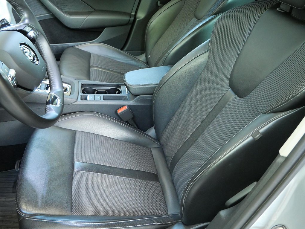 Škoda Octavia IV 1.0E-Tec 