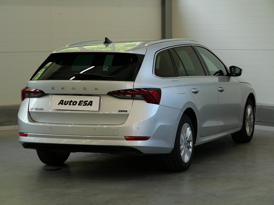 Škoda Octavia IV 1.0E-Tec 