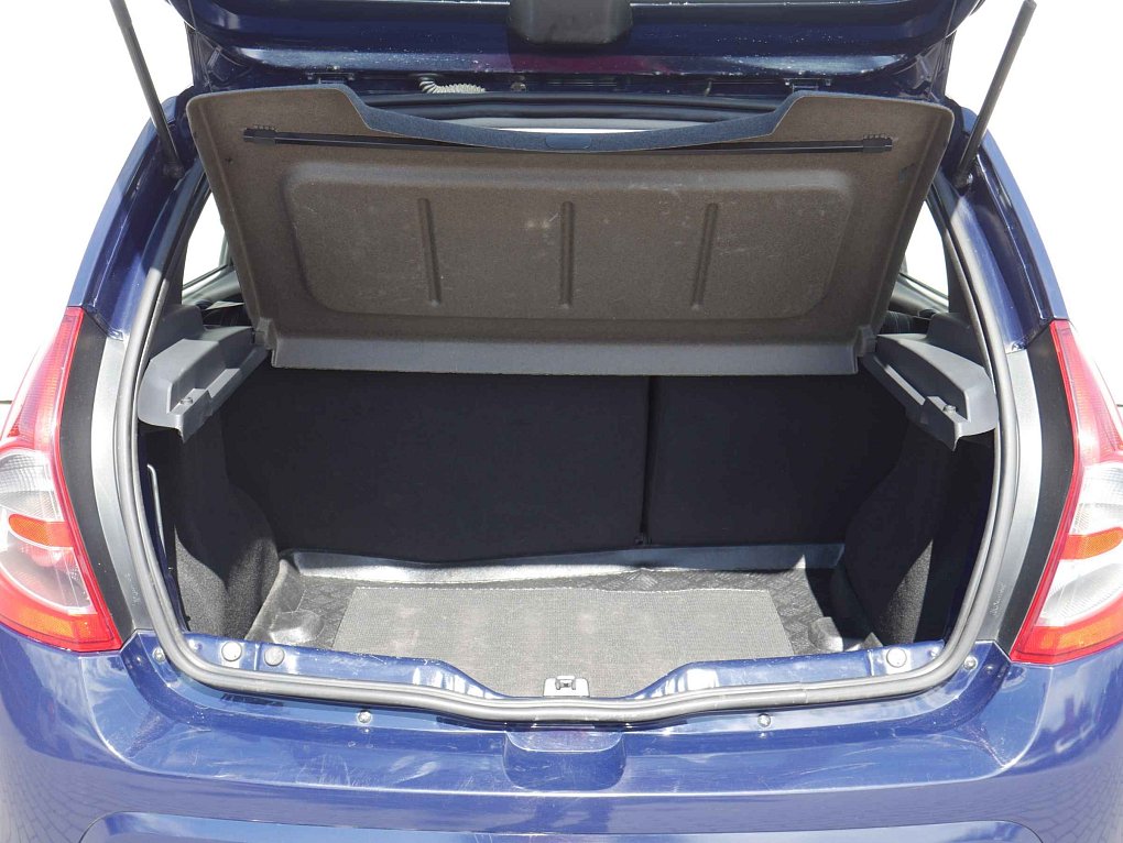 Dacia Sandero 1.2i 