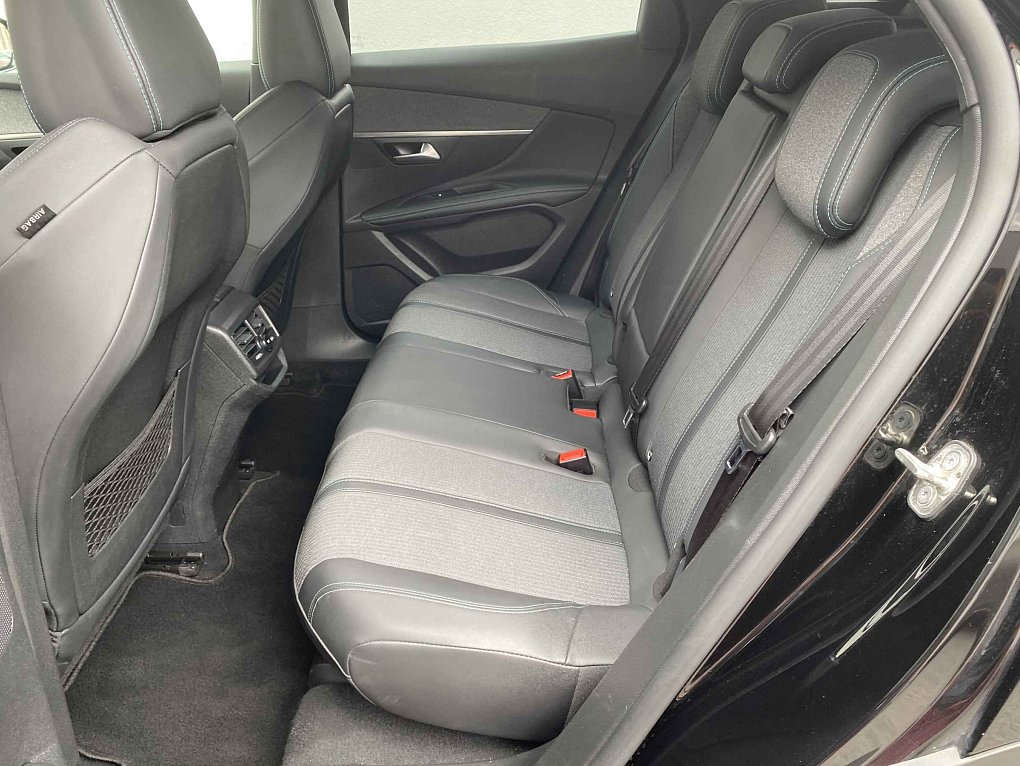 Peugeot 3008 1.5 HDi Allure