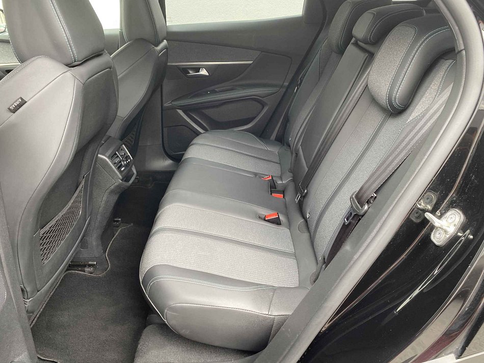 Peugeot 3008 1.5 HDi Allure