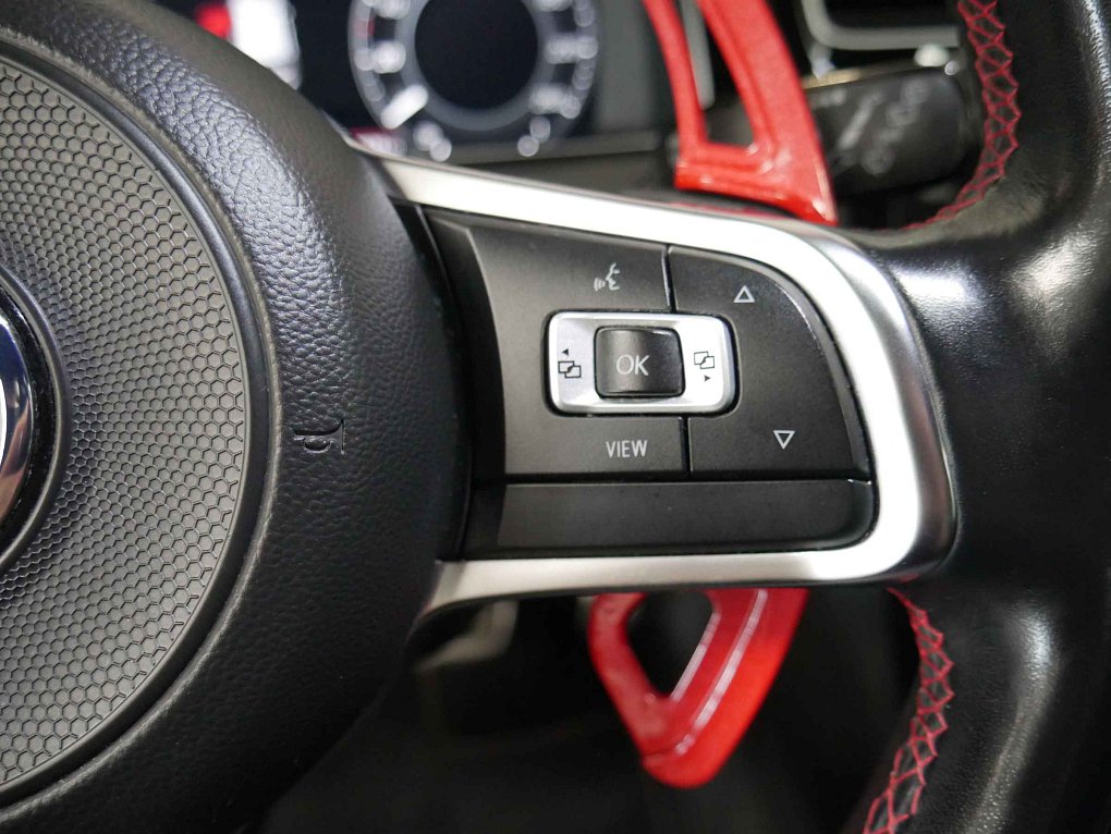 Volkswagen Golf 2.0TSI GTi