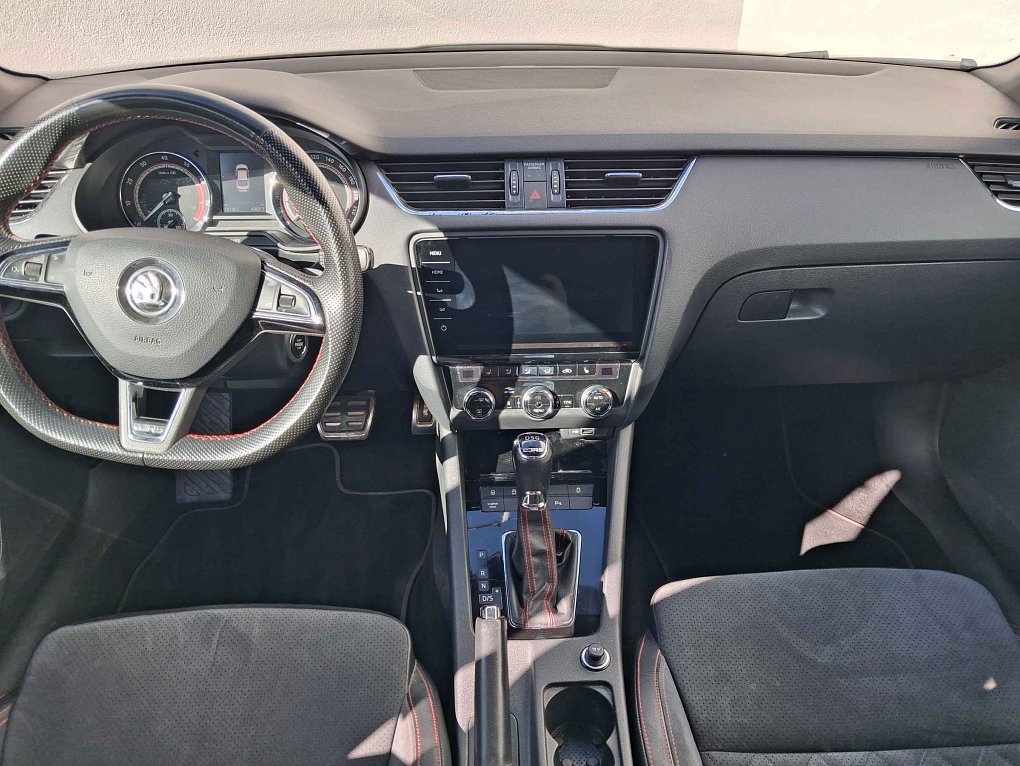 Škoda Octavia III 2.0 TSi RS245