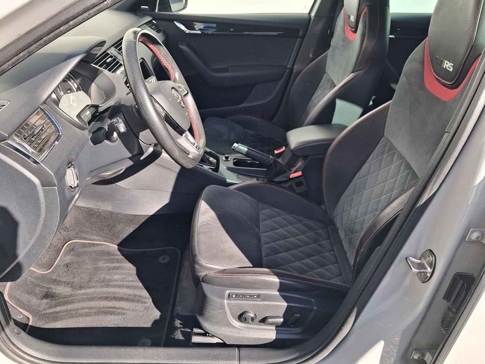 Škoda Octavia III 2.0 TSi RS245