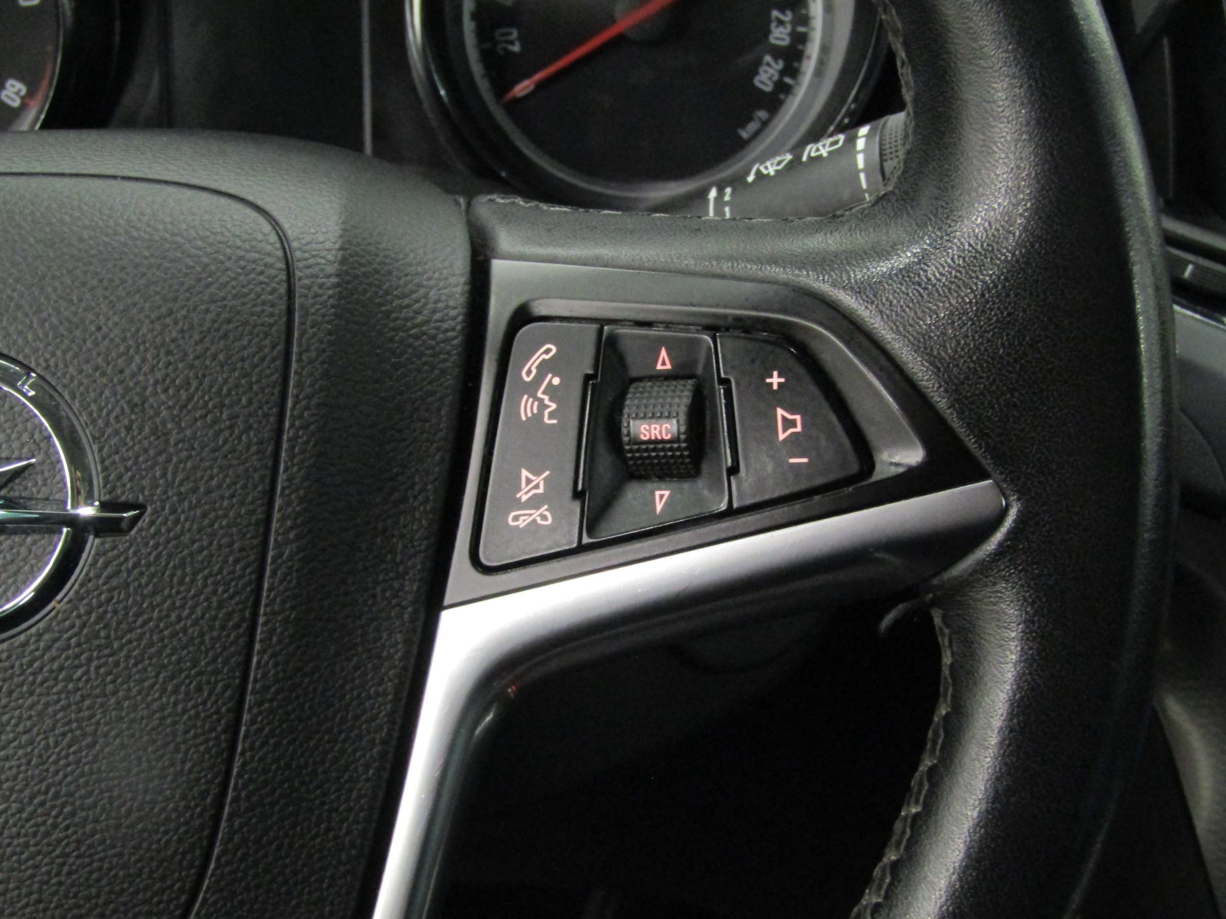 Opel Zafira, 2012 - pohled č. 17