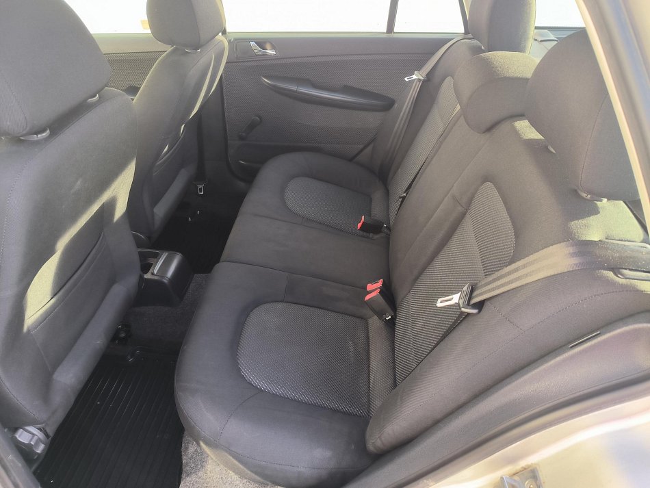 Škoda Fabia I 1.2 12V 