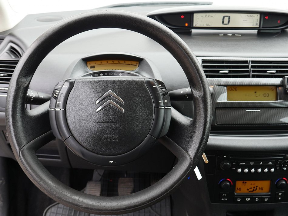 Citroën C4 1.6i 