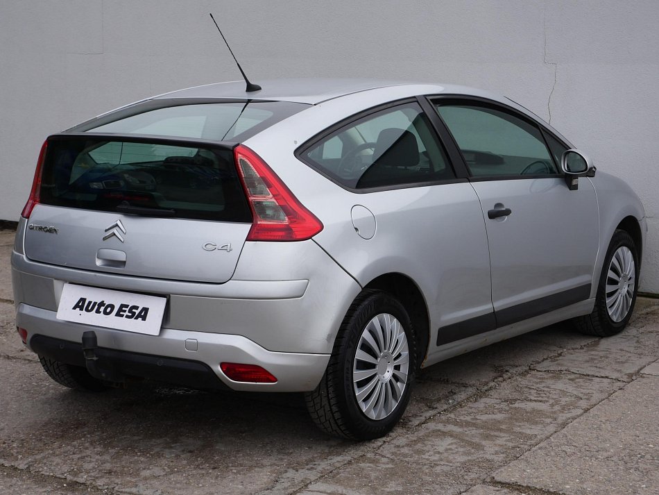 Citroën C4 1.6i 