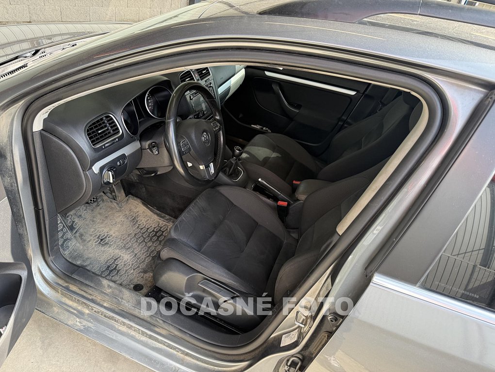 Volkswagen Golf 1.6 TDi Highline