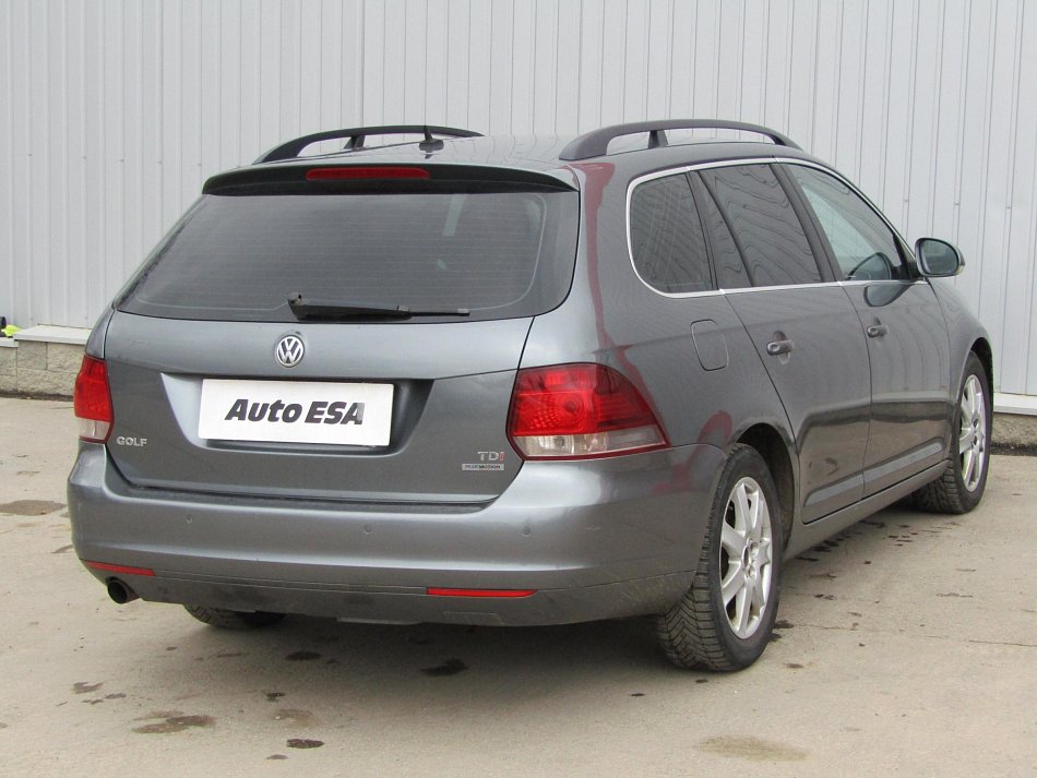 Volkswagen Golf 1.6 TDi Highline
