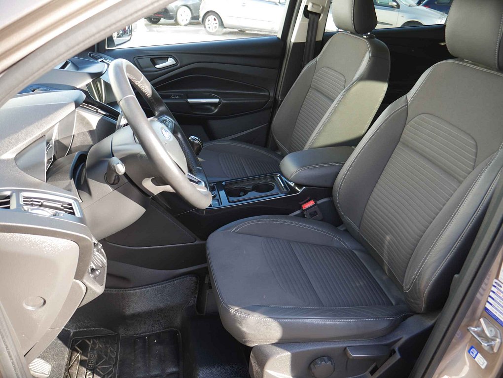 Ford Kuga 1.5 EB 