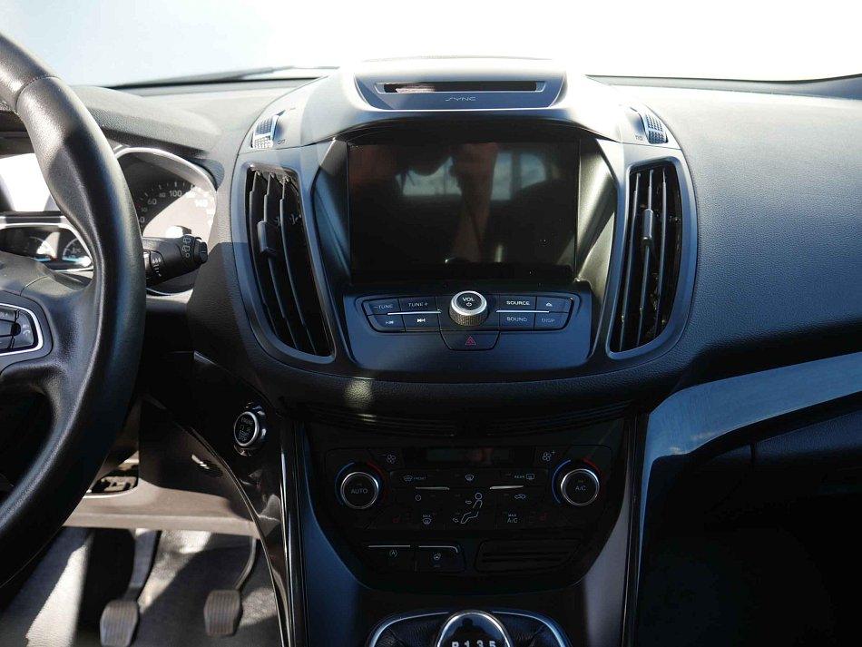 Ford Kuga 1.5 EB 