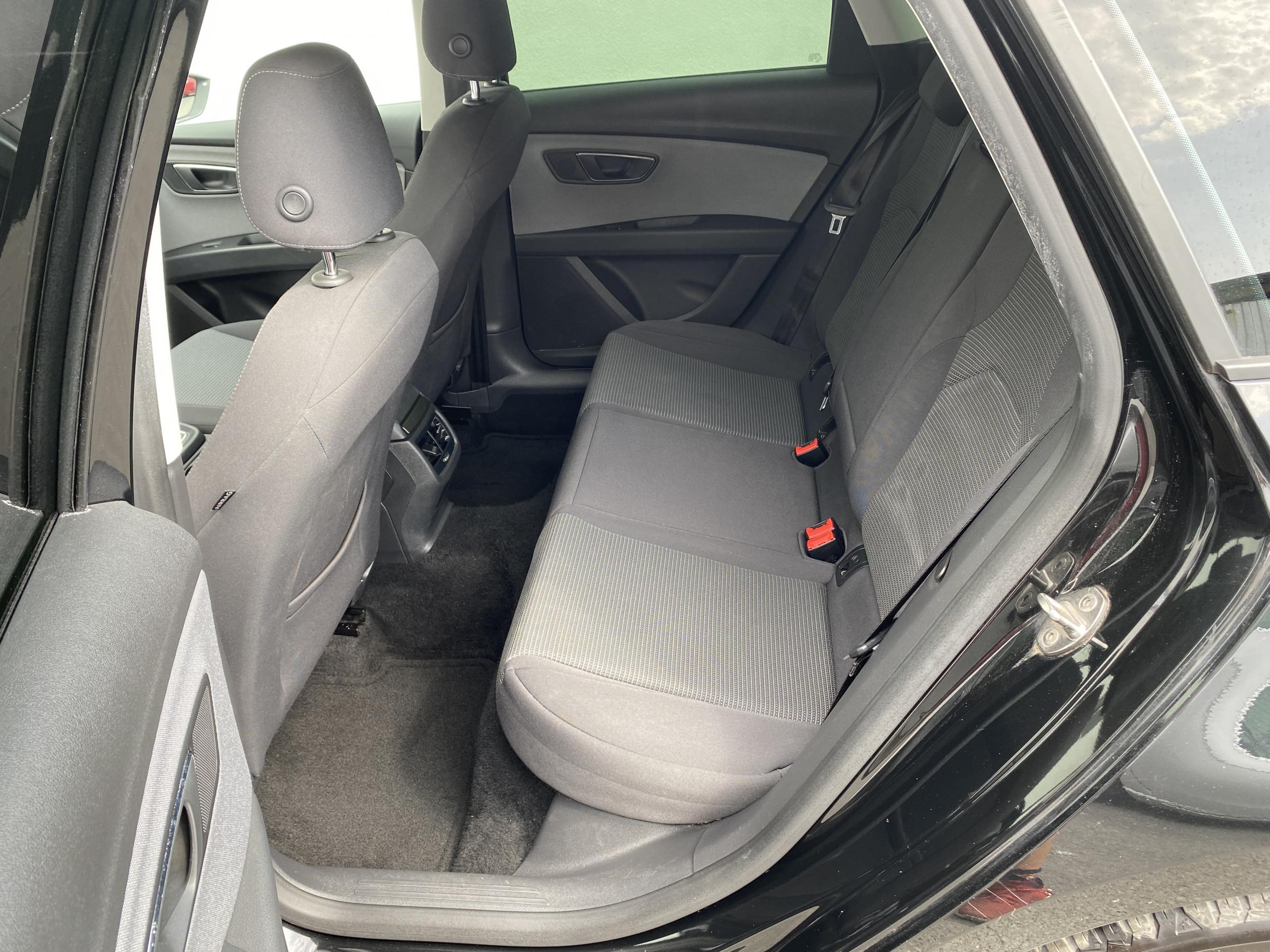 Seat Leon, 2019 - pohled č. 13