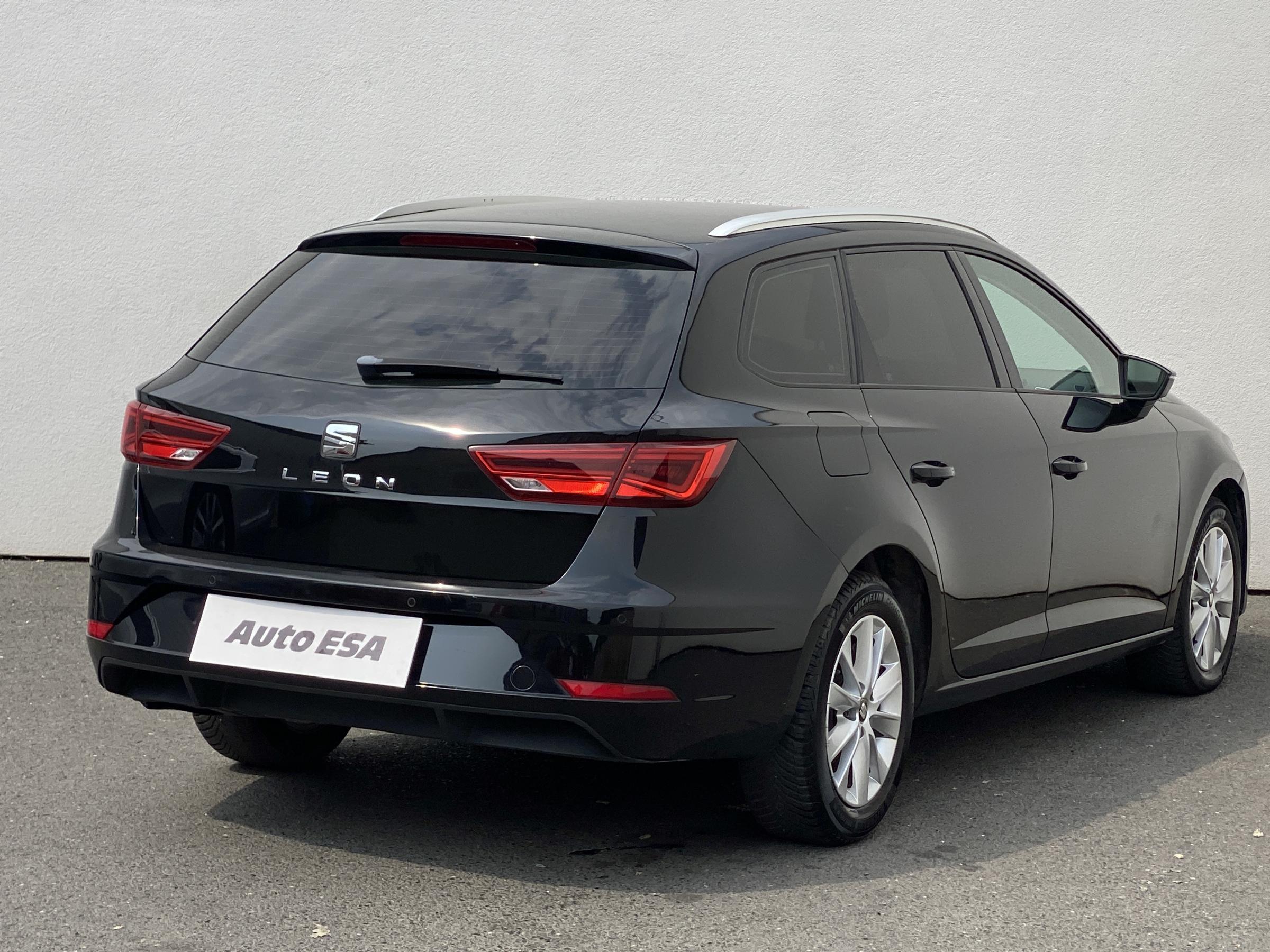 Seat Leon, 2019 - pohled č. 4