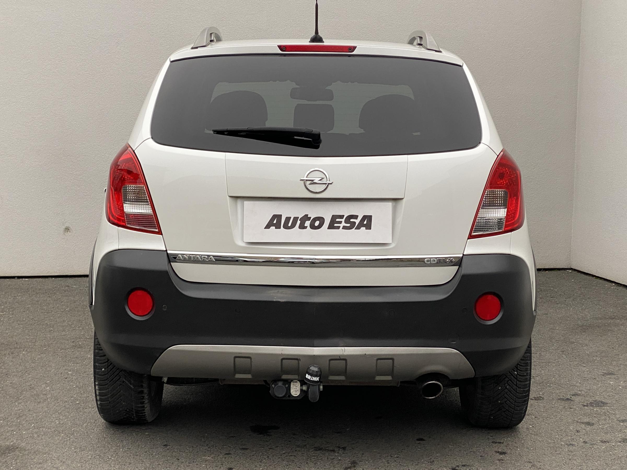 Opel Antara, 2013 - pohled č. 5
