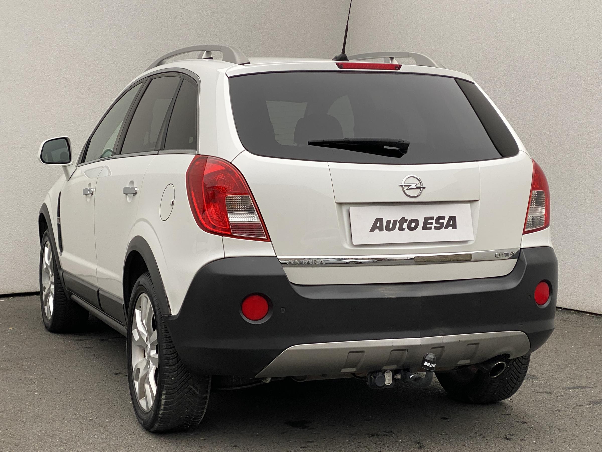 Opel Antara, 2013 - pohled č. 6