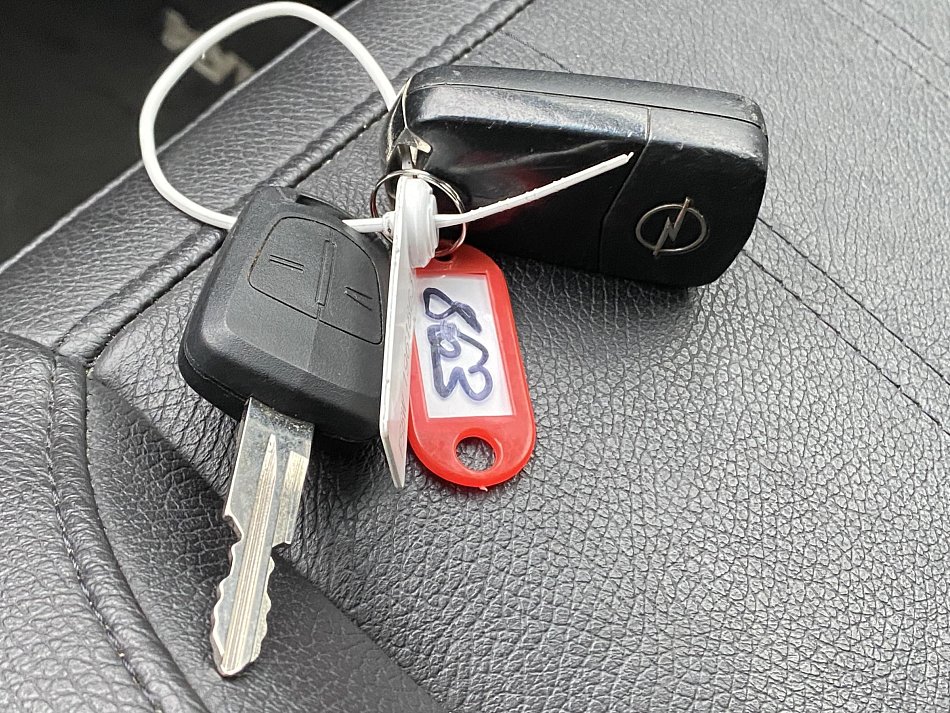 Opel Antara 2.2 CDTi Cosmo 4x4