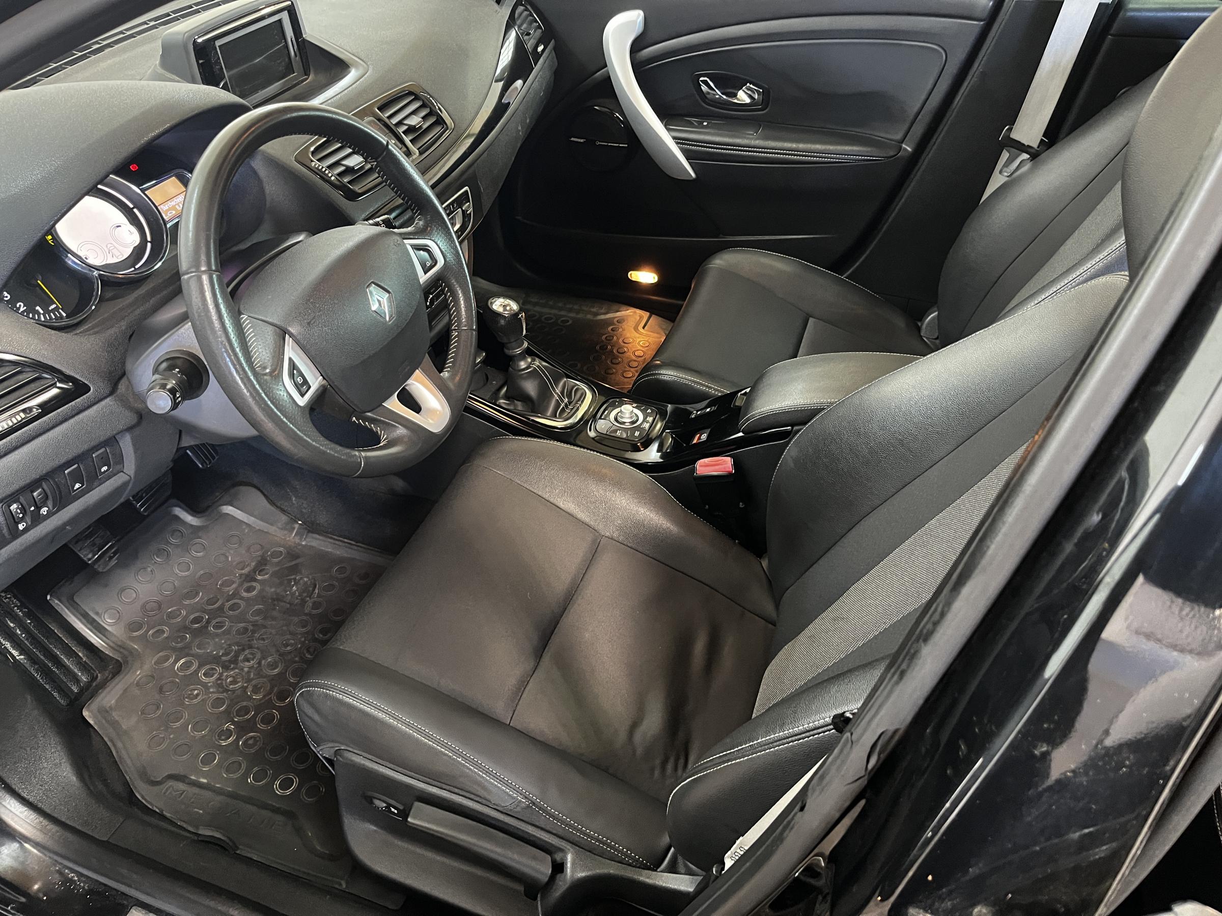 Renault Mégane, 2012 - pohled č. 9