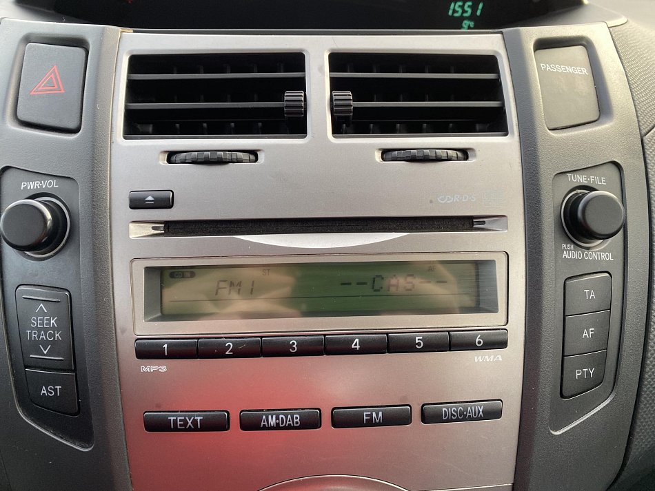 Toyota Yaris 1.3 VVT Terra Cool