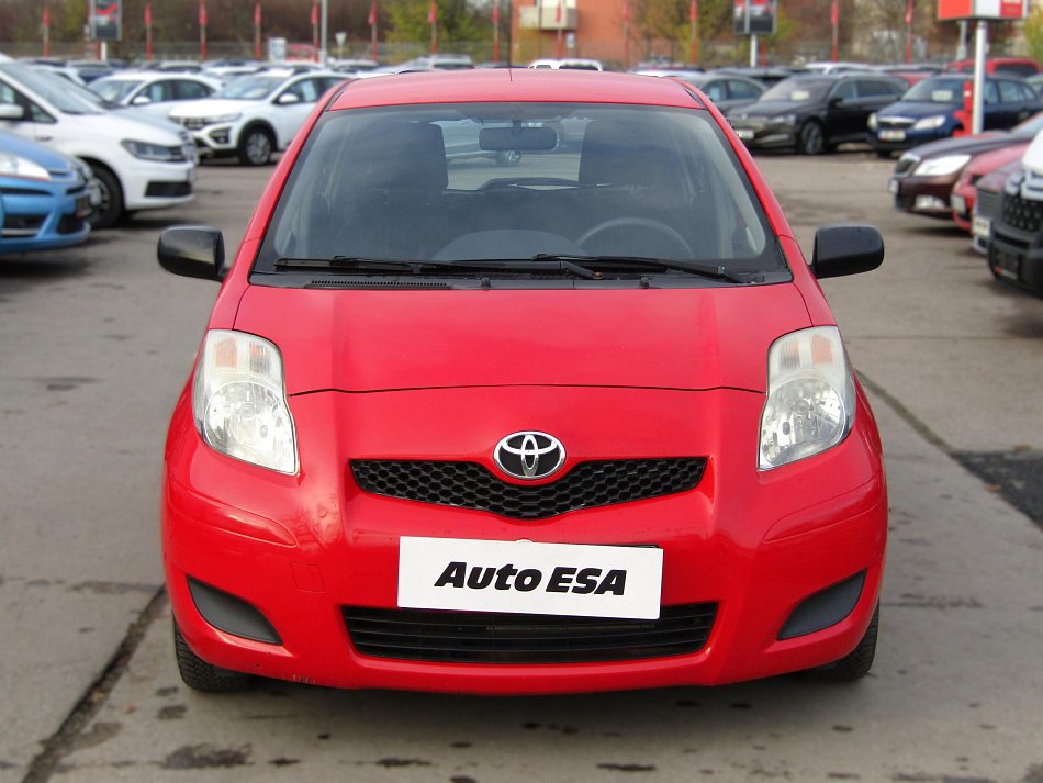 Toyota Yaris 1.3 VVT Terra Cool