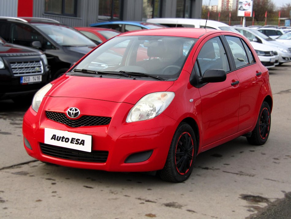Toyota Yaris 1.3 VVT Terra Cool