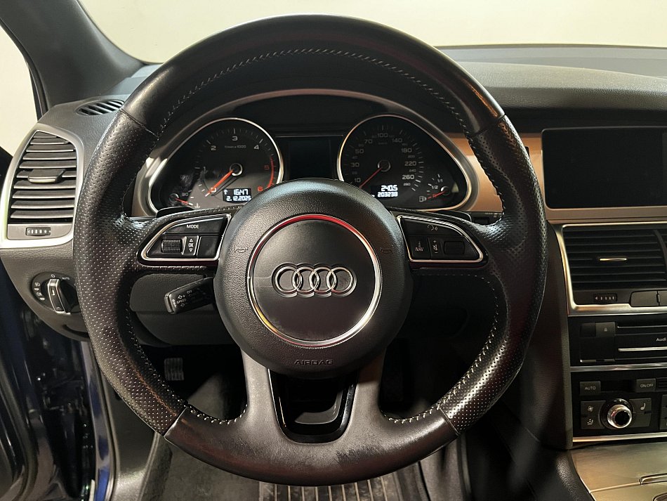 Audi Q7 3.0TDI 