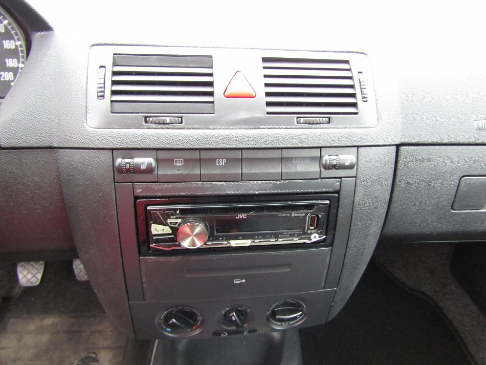 Škoda Fabia I 1.4i 16V 