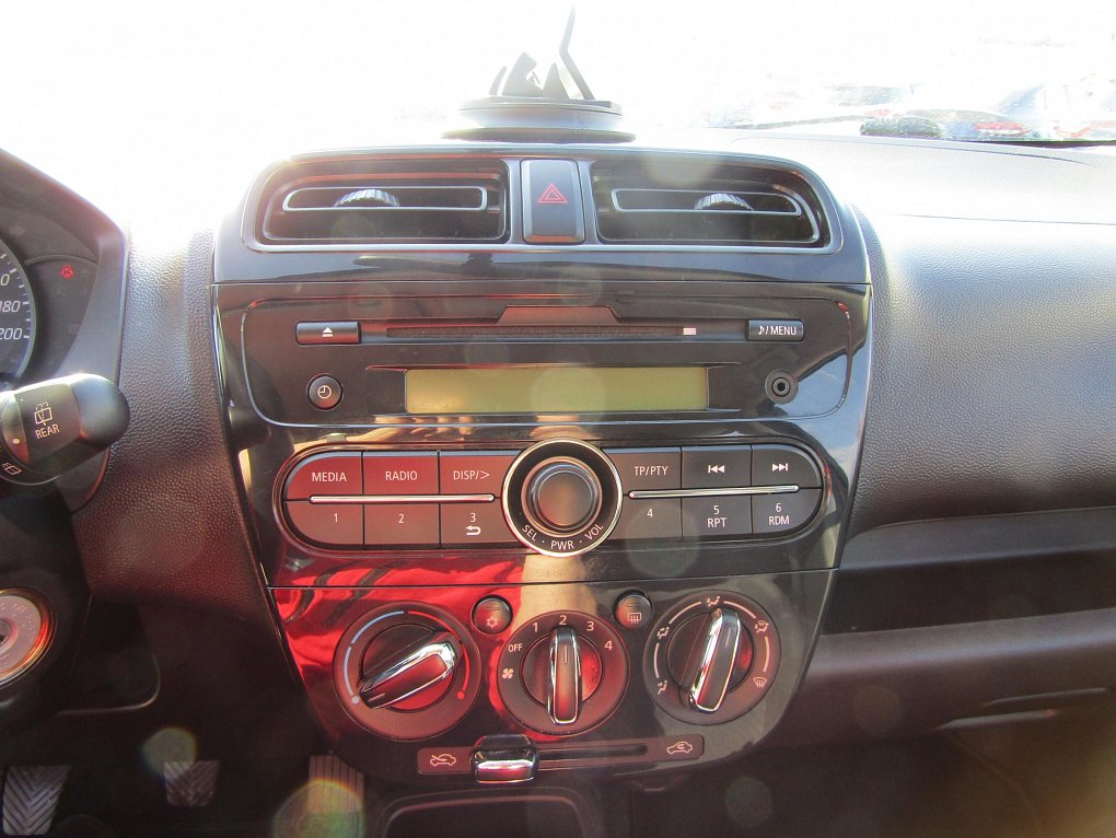 Mitsubishi Space Star 1.0i 