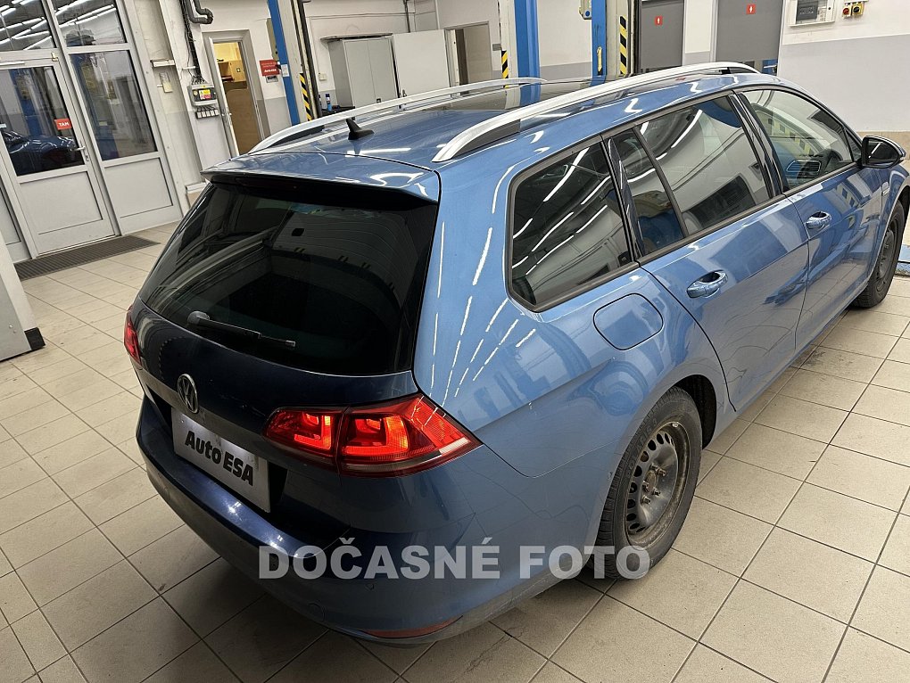 Volkswagen Golf 1.4 TSI 