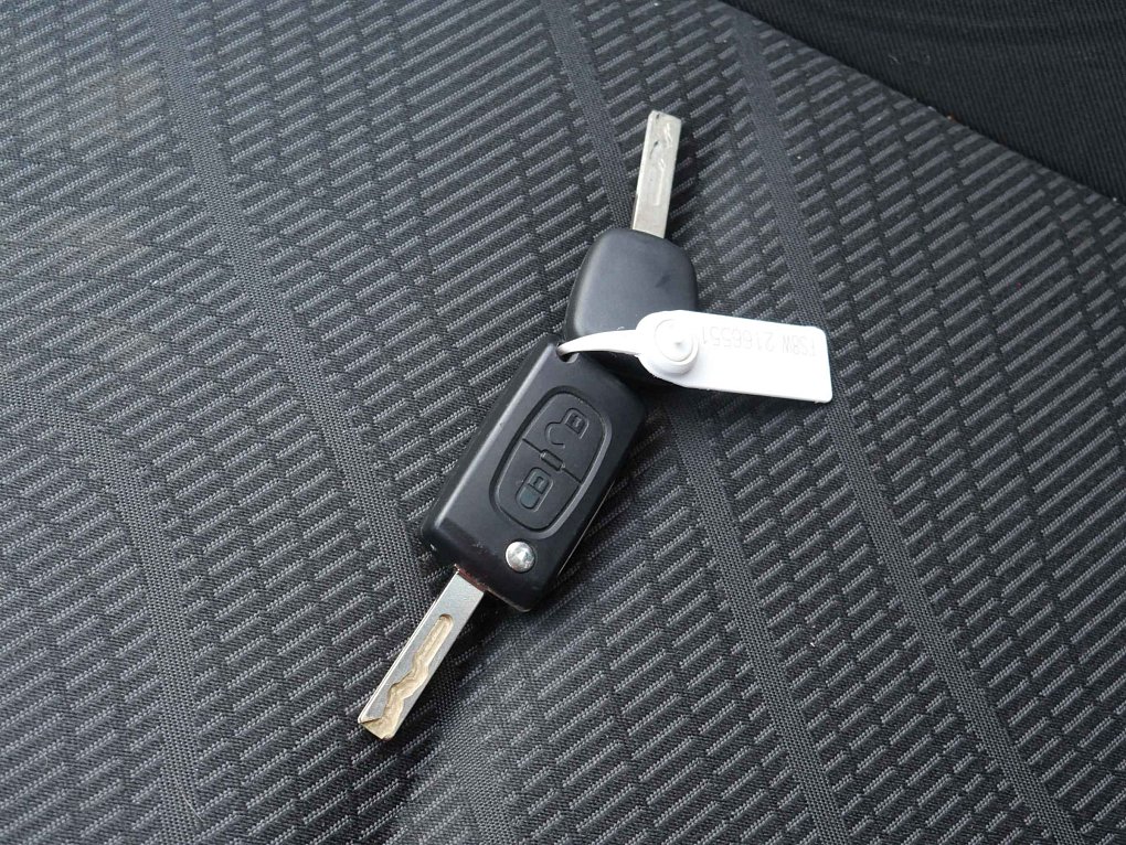 Peugeot 308 1.4 VTi Access