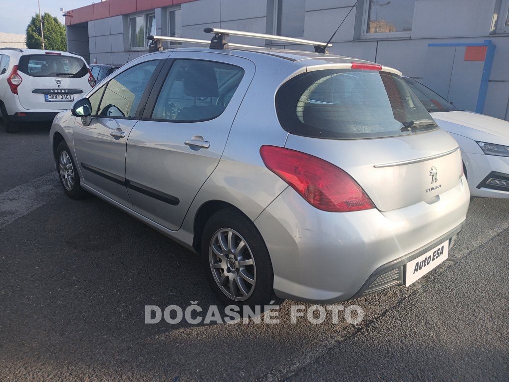 Peugeot 308 1.4i 