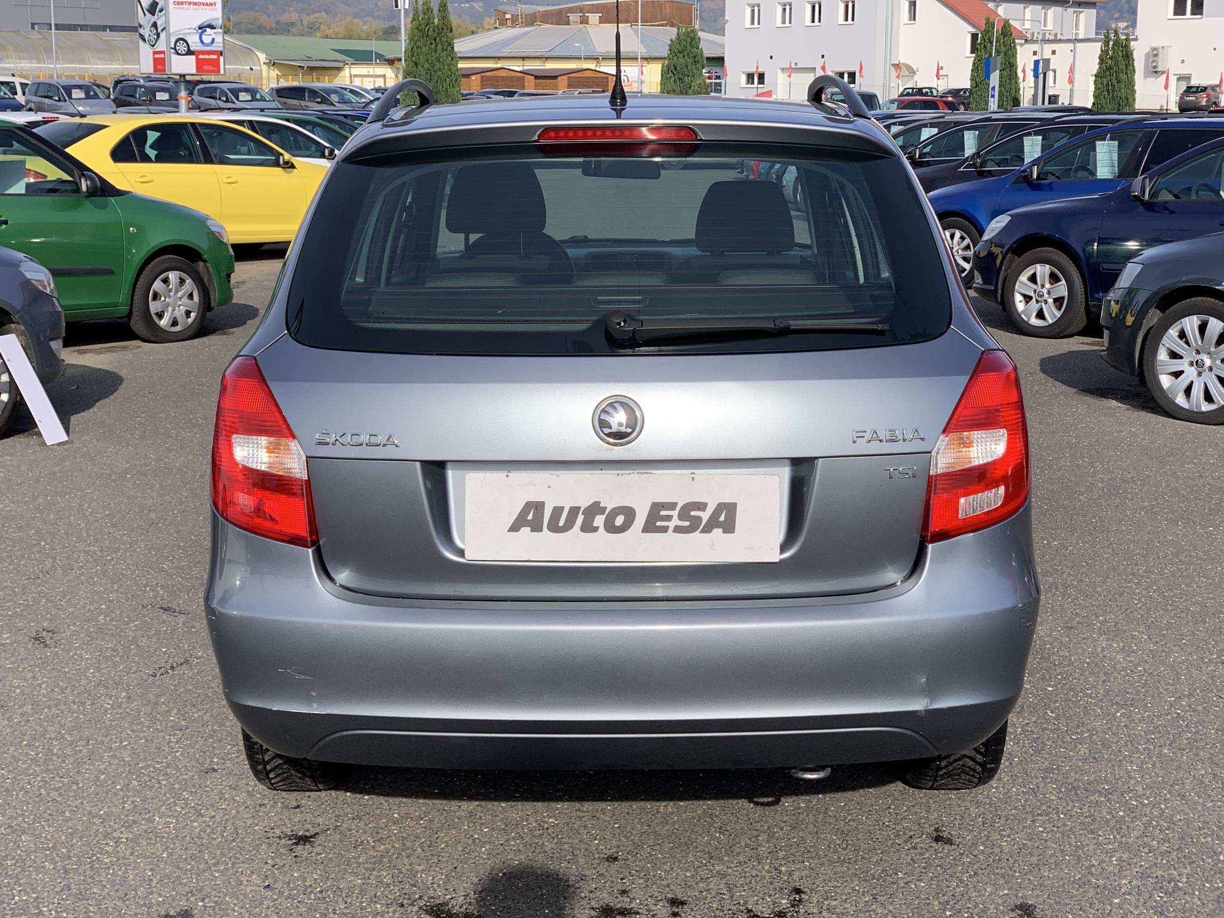 Škoda Fabia II, 2013 - pohled č. 5