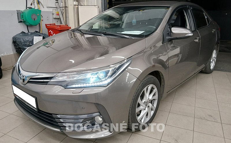 Toyota Corolla 1.6i 
