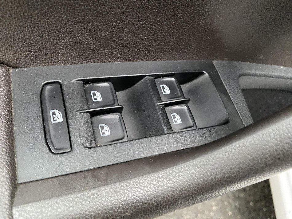 Škoda Octavia III 1.8 TSI 