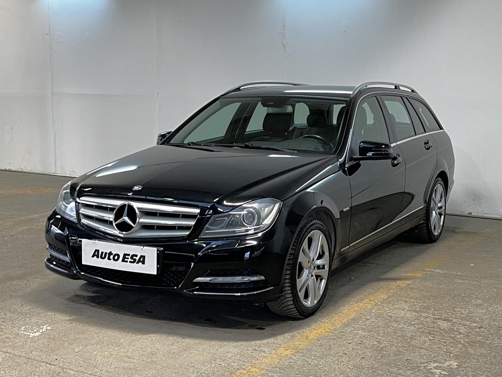 Mercedes-Benz Třída C 1.8 Avantgarde C200