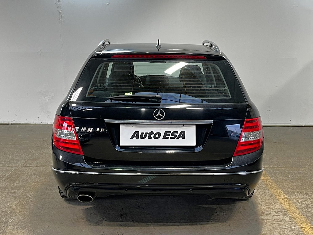 Mercedes-Benz Třída C 1.8 Avantgarde C200