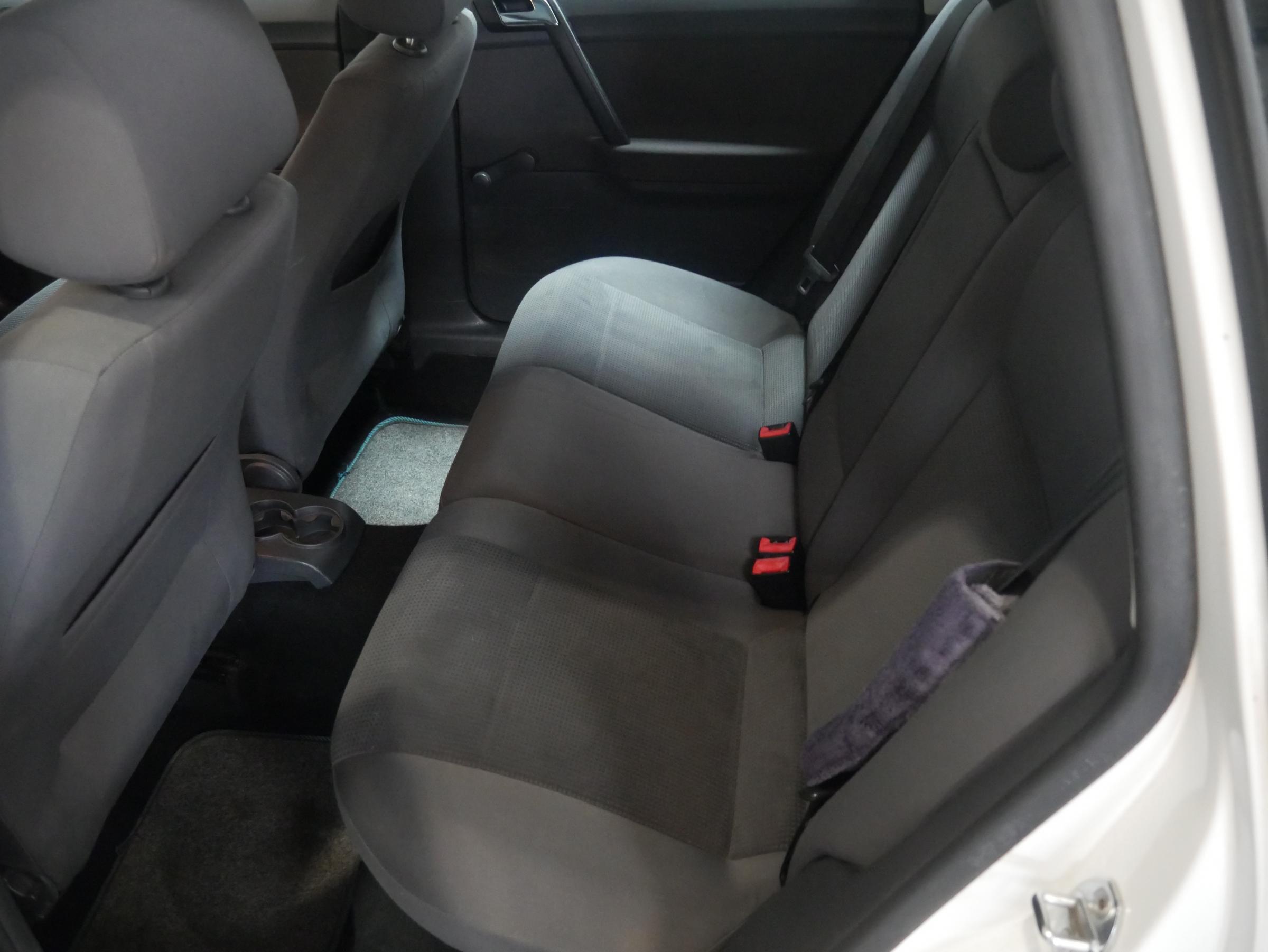 Volkswagen Polo, 2009 - pohled č. 10