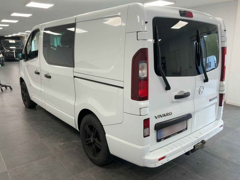 Opel Vivaro 1.6CDTi  5míst