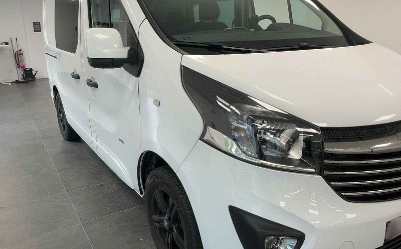 Opel Vivaro 1.6CDTi  5míst