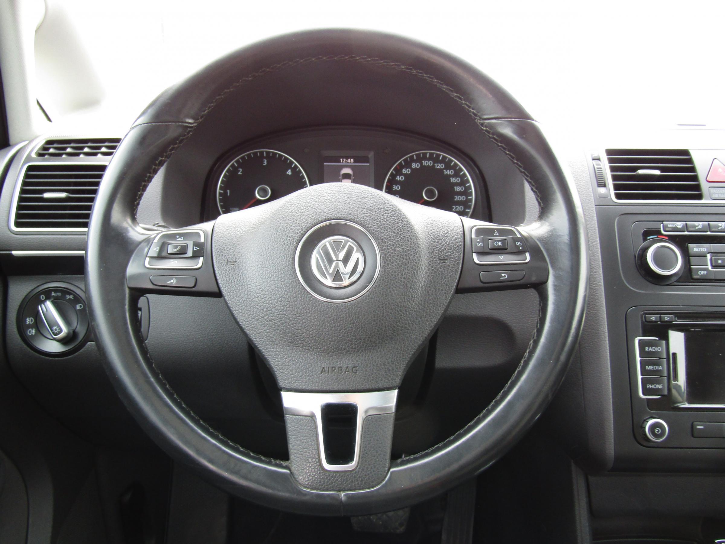 Volkswagen Touran, 2011 - pohled č. 12