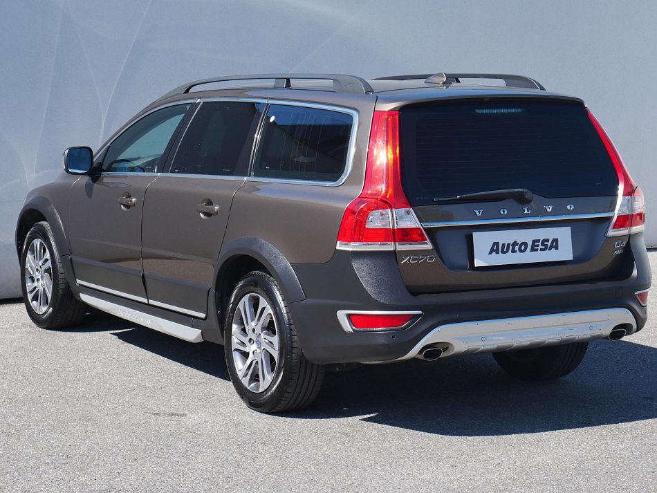 Volvo XC70 2.4 D4  AWD