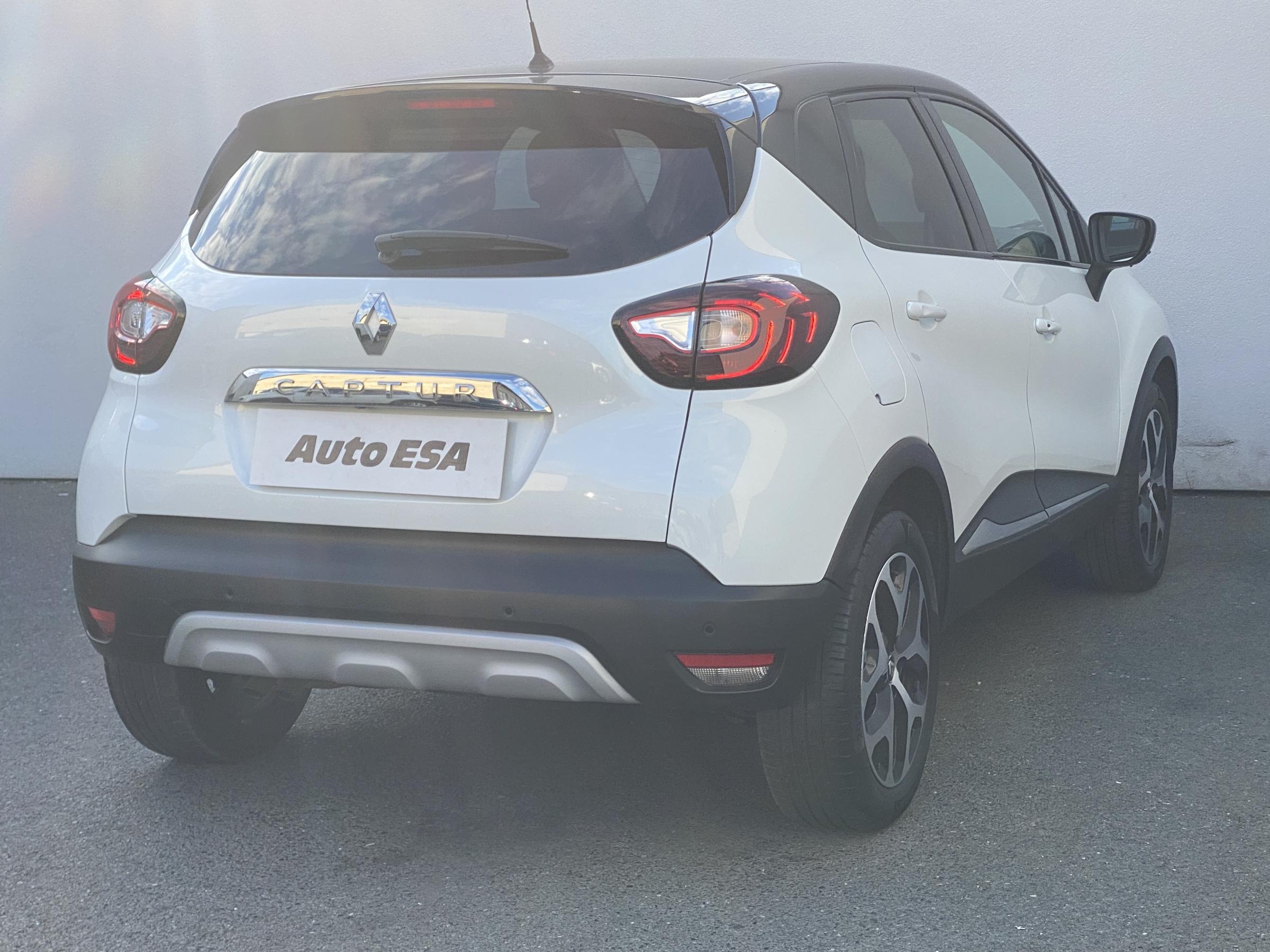 Renault Captur, 2019 - pohled č. 4